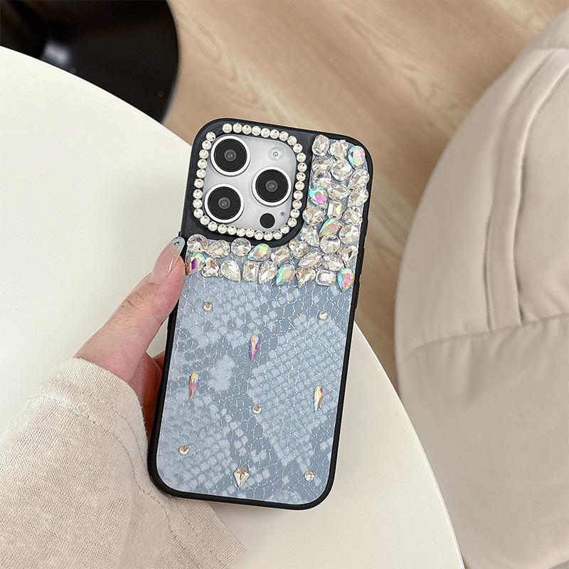 Роскошный кожаный чехол для телефона с текстурой змеиной кожи с бриллиантами для iPhone 17 Promax Жесткий чехол для Apple 16 Socialites 15