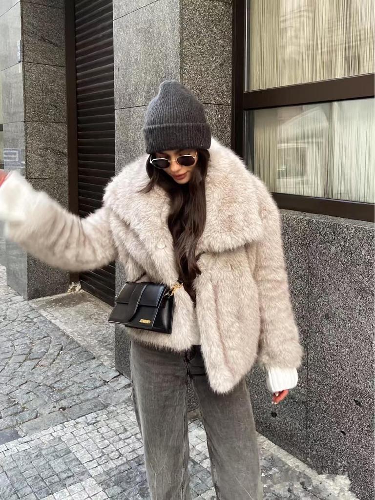 Высококачественное женское пальто из искусственного меха с большим лацканом – Стиль знаменитости, вдохновленный лисьим мехом