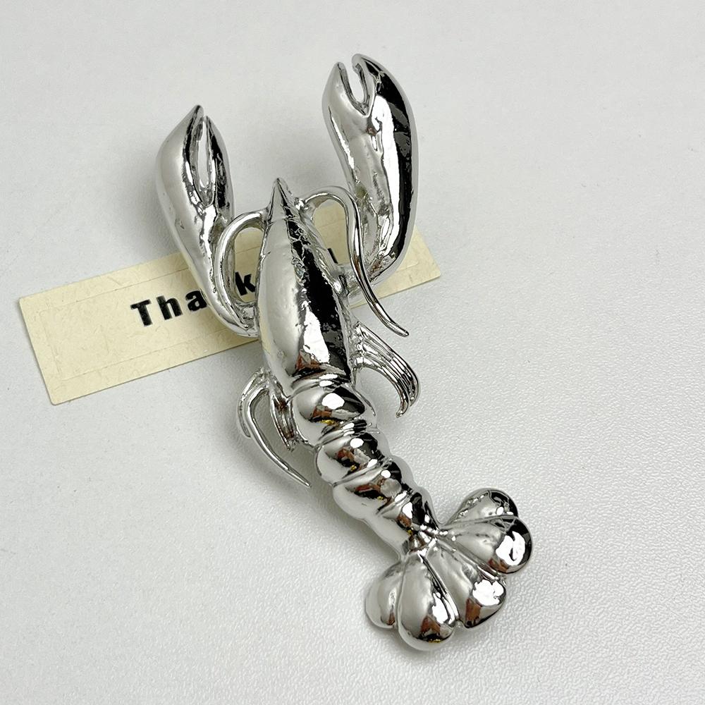 French Retro Metal Lobster-Shaped Brooch Women's Brooch Fashionable And Exquisite Suit Pin Elegant Jewelry Accessory For Parties
