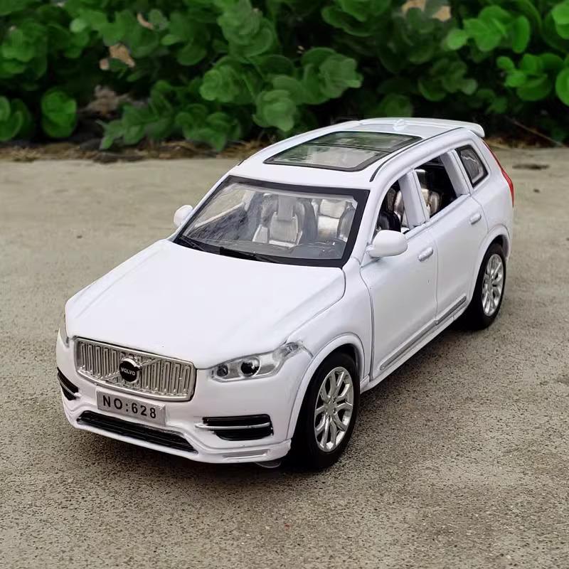 1:32 VOLVOS XC60 XC90 Внедорожник Литой сплав Модель автомобиля Игрушечные машинки Звук Свет Инерционная машина Транспортное средство Детская игрушка Коллекция