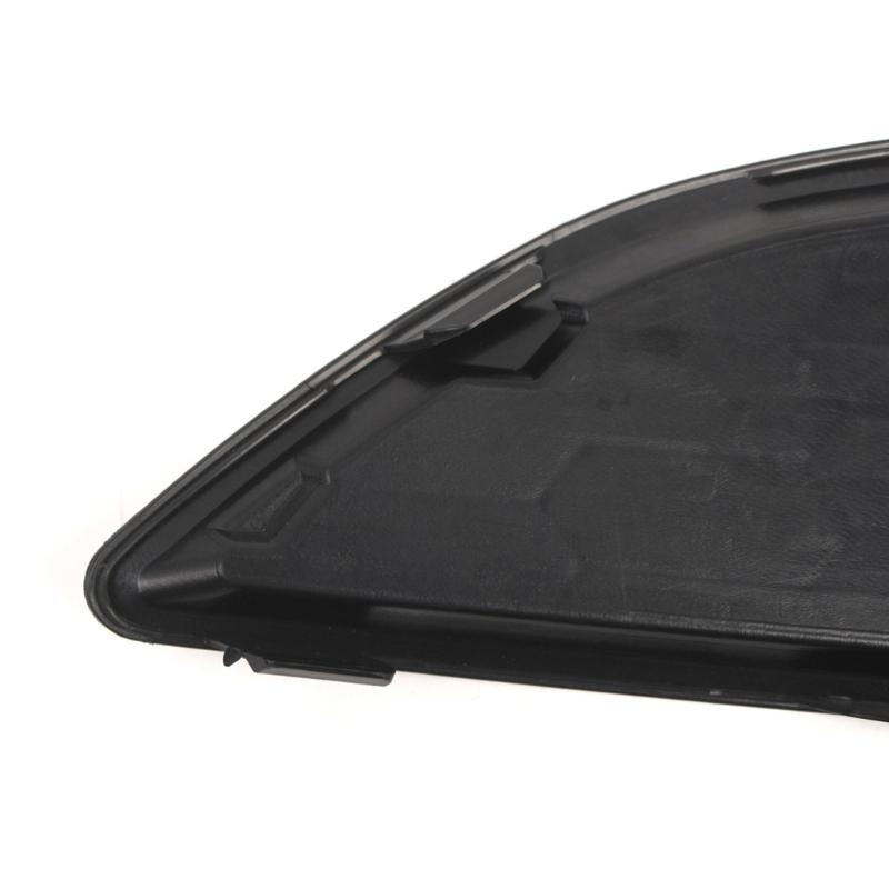 Решетка-заглушка противотуманной фары D2BZ15266CB D2BZ15266GB для Zetec S MK7 2013-2017 Сотовая решетка противотуманной фары Автоаксессуар