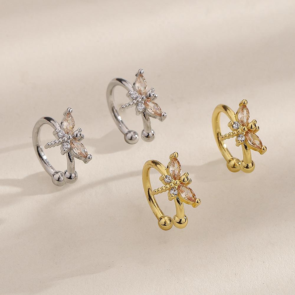 Diamond-Set Dragonfly Ear Clips, Healing System, Childlike, Insect Ear Bone Clips, Clip-Type Stud Earrings, Elf Earrings, No Earholes.