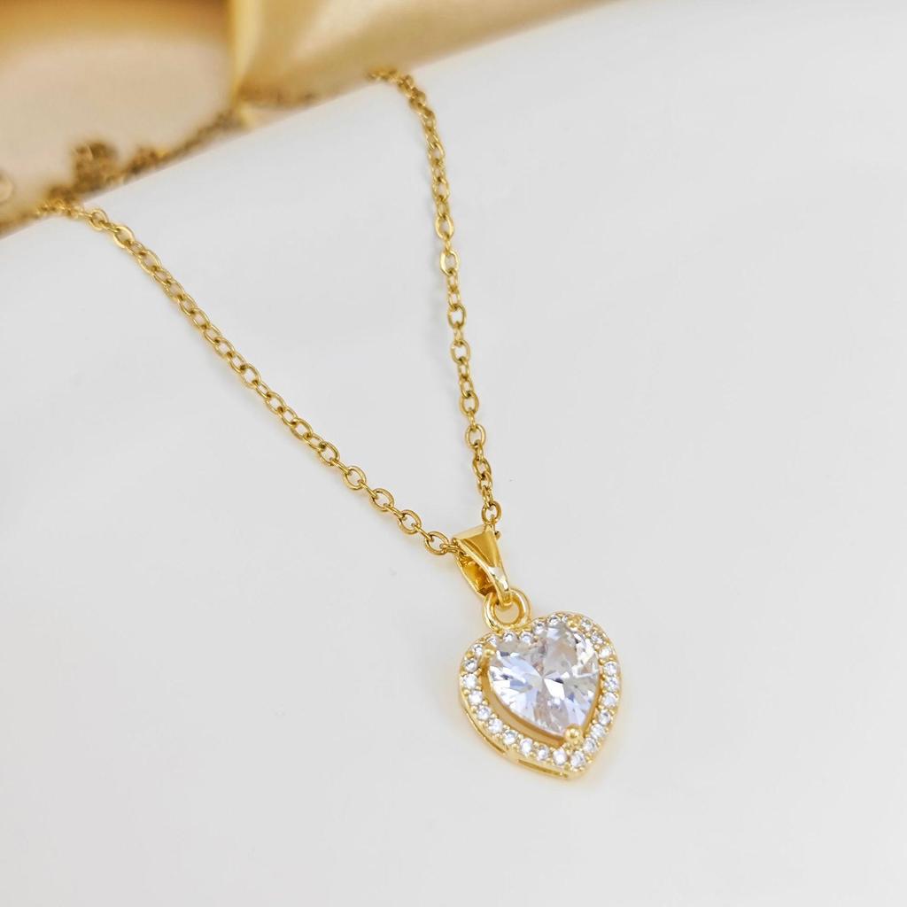 French Peach Heart Zircon Necklace: Multicolor Diamonds On Stainless Steel with Retro INS Style Titanium Design.