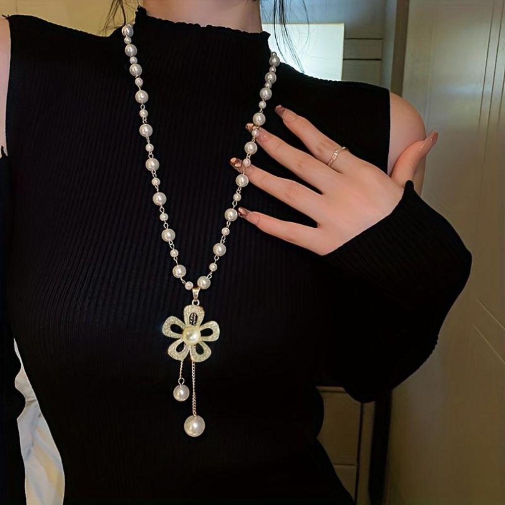1Pcs Elegant Temperament Pearl Necklace Vintage Sweater Chain  Women's Jewelry Accessories