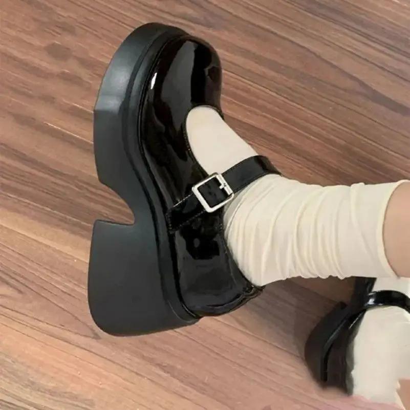 Fashion Little Mary Jane Thick Soled College Style Black Shiny Small Leather Shoes Versatile Shallow Mouth Single Shoes
