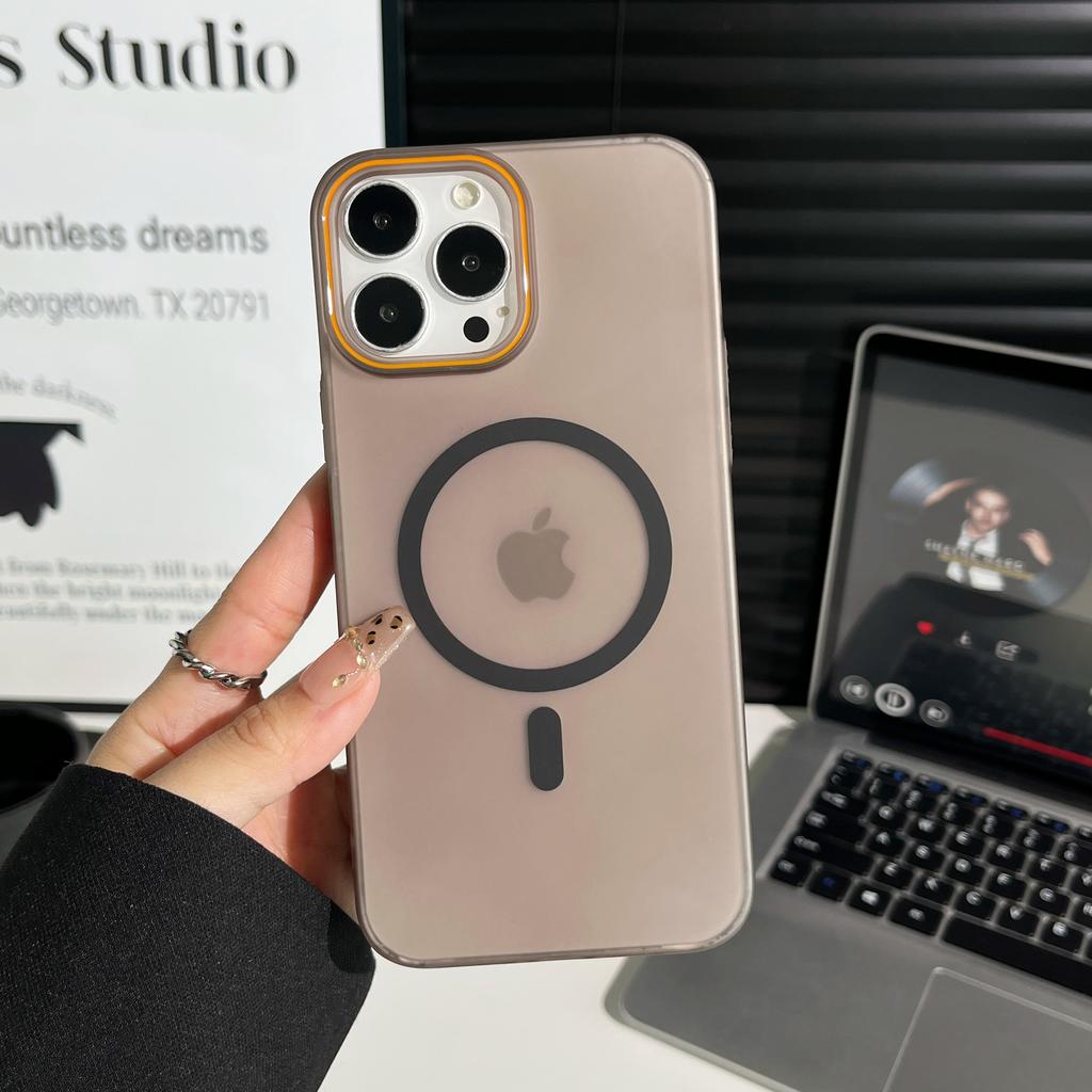 For IPhone 16 ProMax Matte Magnetic Protective Case for Apple 15 Pro Semi Transparent 16E Skin Feel Phone Case