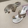 Summer Korean Version Clip Toe Sandals for Casual Wear with Rhinestone Sandals On The Outside