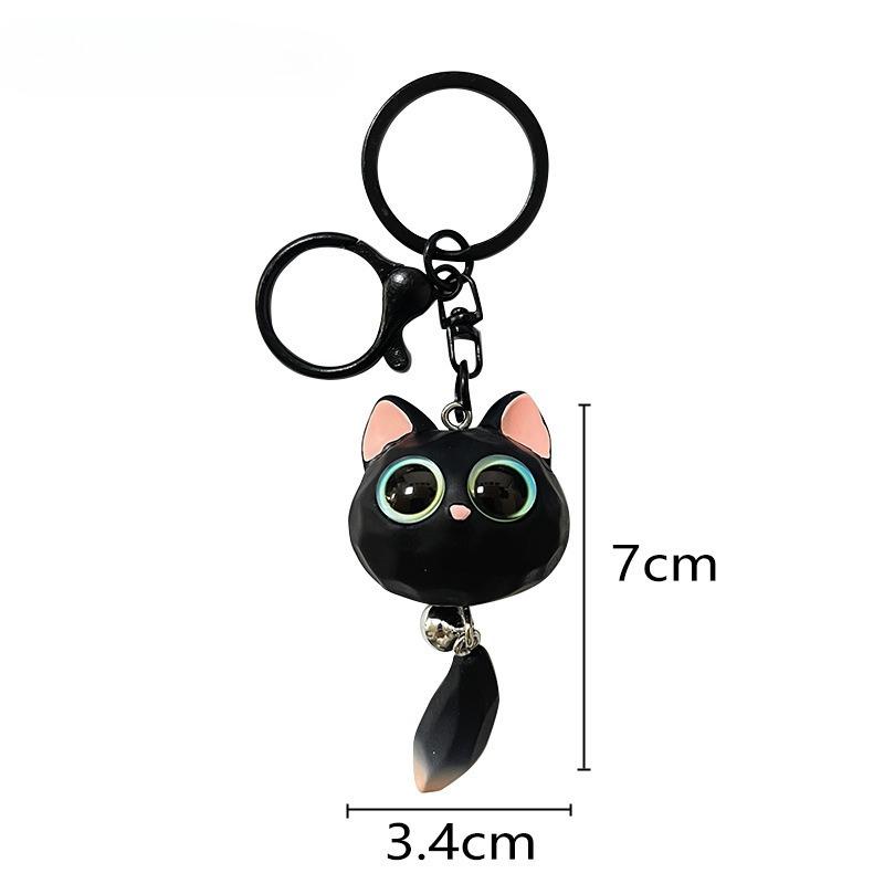 Japanese Style Cartoon Cat Keychains Artificial Resin Cat with Small Bell Girl's Keychains Gift for Friends