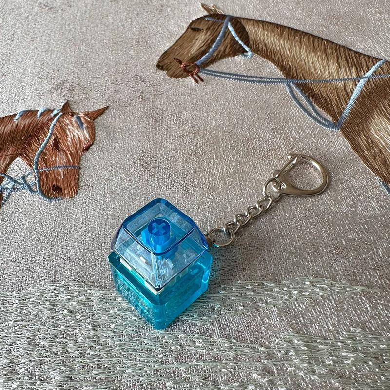 Creative Keycap Keychain Decompression Keycap Pendant Mechanical Keyboard Keyswitch Keychain Novelty Backpack Decoration Gifts