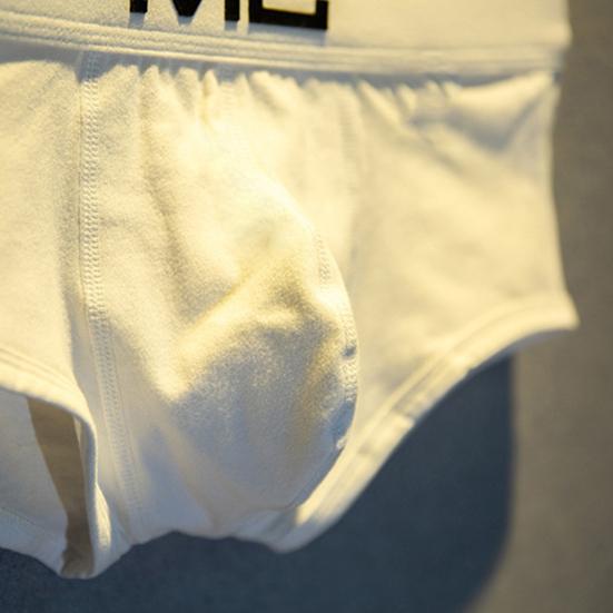 Мужское нижнее белье-боксеры с низкой посадкой, эластичный пояс, шорты с буквенным принтом, U-выпуклые дышащие, не душные, непроницаемые для пота тканевые трусы