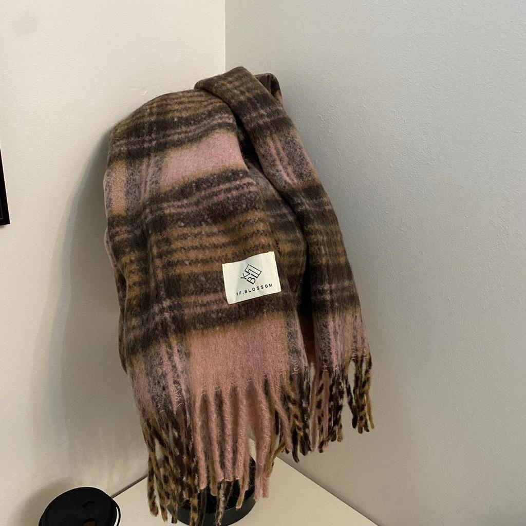 Korean-Style Plaid Cashmere-Inspired Scarf: Warm, Versatile Winter Shawl for Women