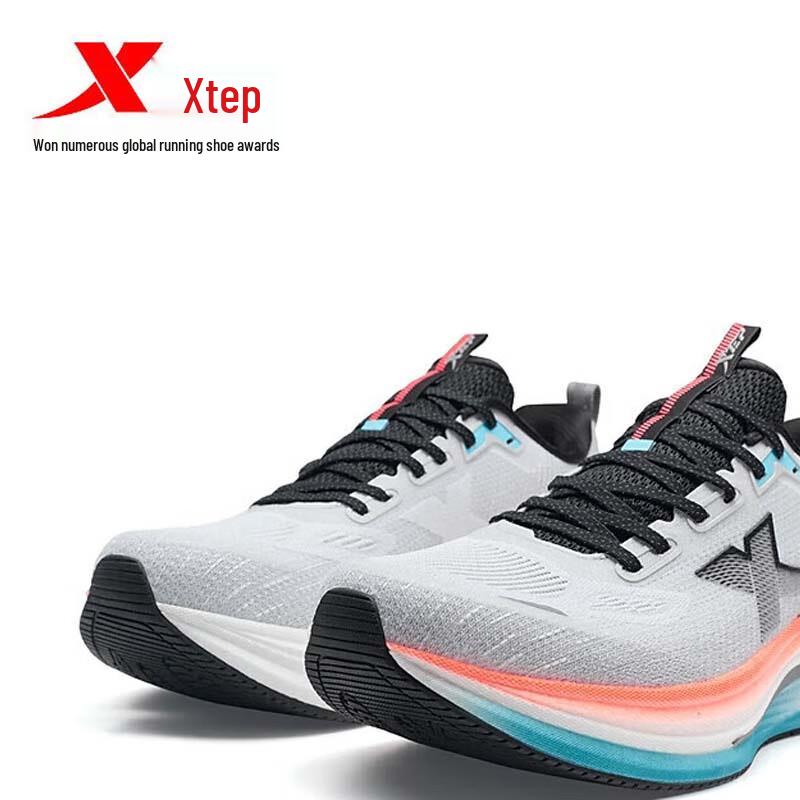 Xtep Мужские беговые кроссовки Rebound