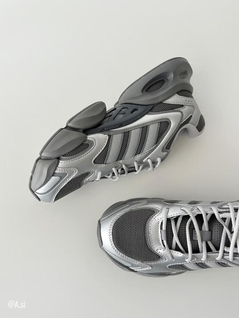 Adidas "Easy Shoes" MEGASTRIDE Thick-soled Elevated Casual Dad Shoes Model Number KJ3924