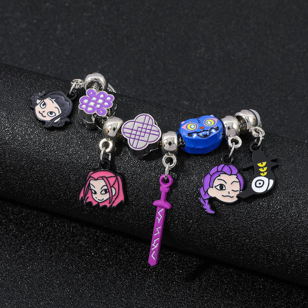 Cute KPop Demon Hunters Cartoon Bracelet Rumi Zoey Mira Crow Tiger Fashion Accessory for Girls Women Gift