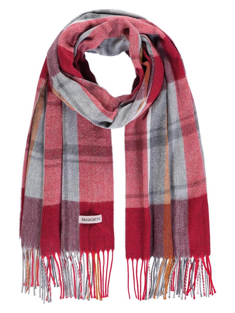 Checkered scarf