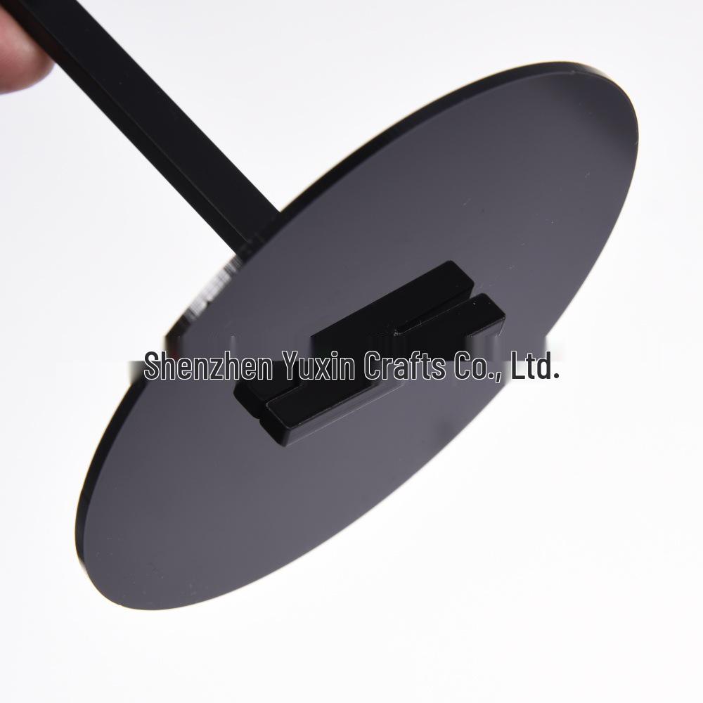 Large T-shaped Portable Acrylic Yarn Holder for Wrist