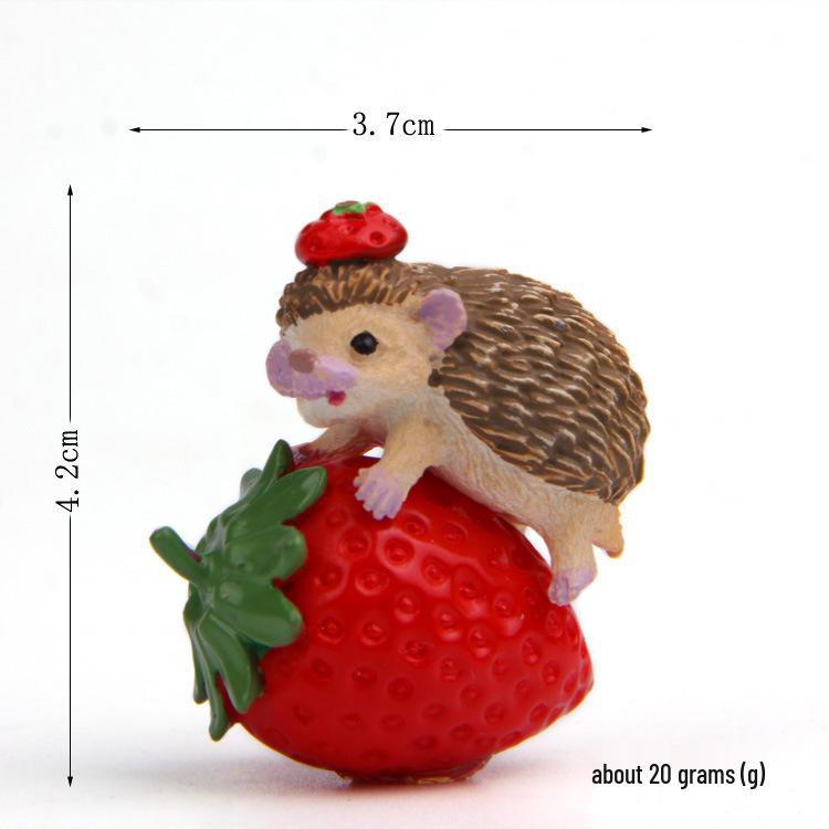 Cartoon Hedgehog Figure: Fresh Style Seaweed Ball Ornament for Desktop