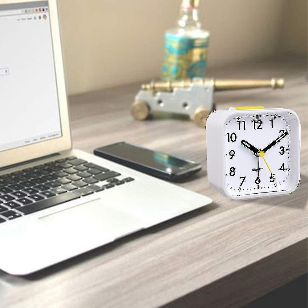 Silent Analog Alarm Clock Non Ticking, Gentle Wake, Beep Sounds, Increasing Volume, Battery Operated Snooze And Light Functions, Easy Set