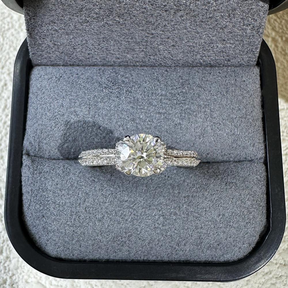 Vinregem 100% 925 Sterling Silver 3EX VVS1 D Color Round Cut 6 MM 0.8CT Real Moissanite Diamonds Women Ring Wedding Engagement Fine Jewelry Gifts