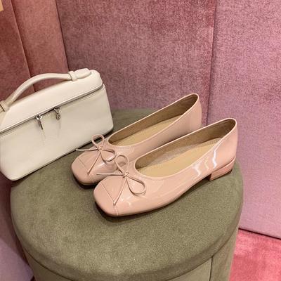 Версия из овчины~ Милый темперамент универсальный бант квадратный носок маленький толстый каблук легкий вырез балетки кожаные одинарные туфли женские