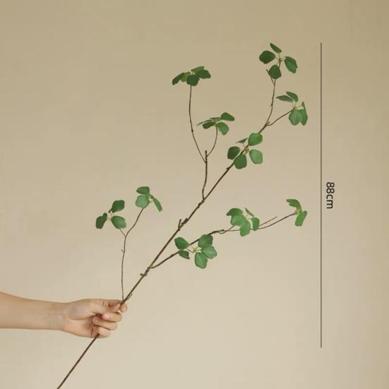 Растения с искусственными листьями. Реалистичный вид. Не требуется полив. Четкая текстура. Простота обслуживания. Имитация зеленых растений.