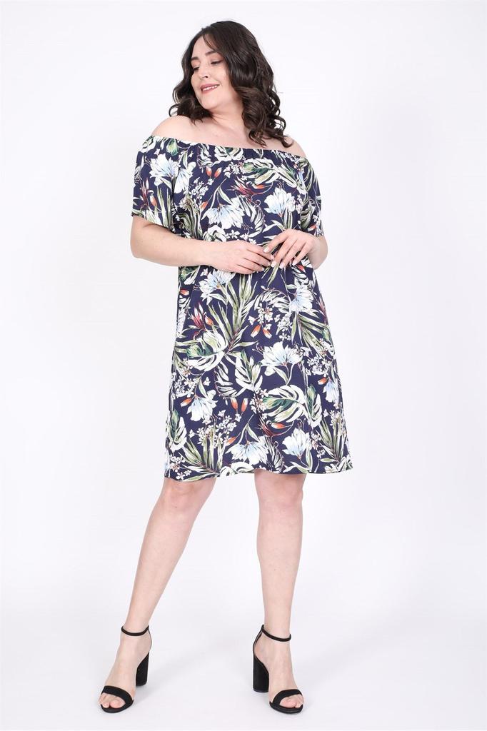 Женское платье большого размера с глубоким вырезом на плечах и рюшами