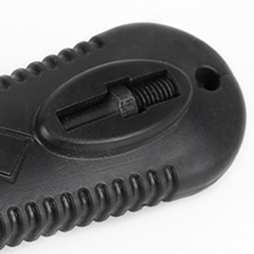 Mountain Bike Chain Cutter Bicycle Chain Link Break and Removal Tool for Repair Maintenance