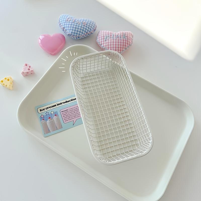 Desktop Storage Basket Retro Stationery Storage Boxes Multifunctional Cosmetic Organizers Office Desk Decor Home Sundries Basket
