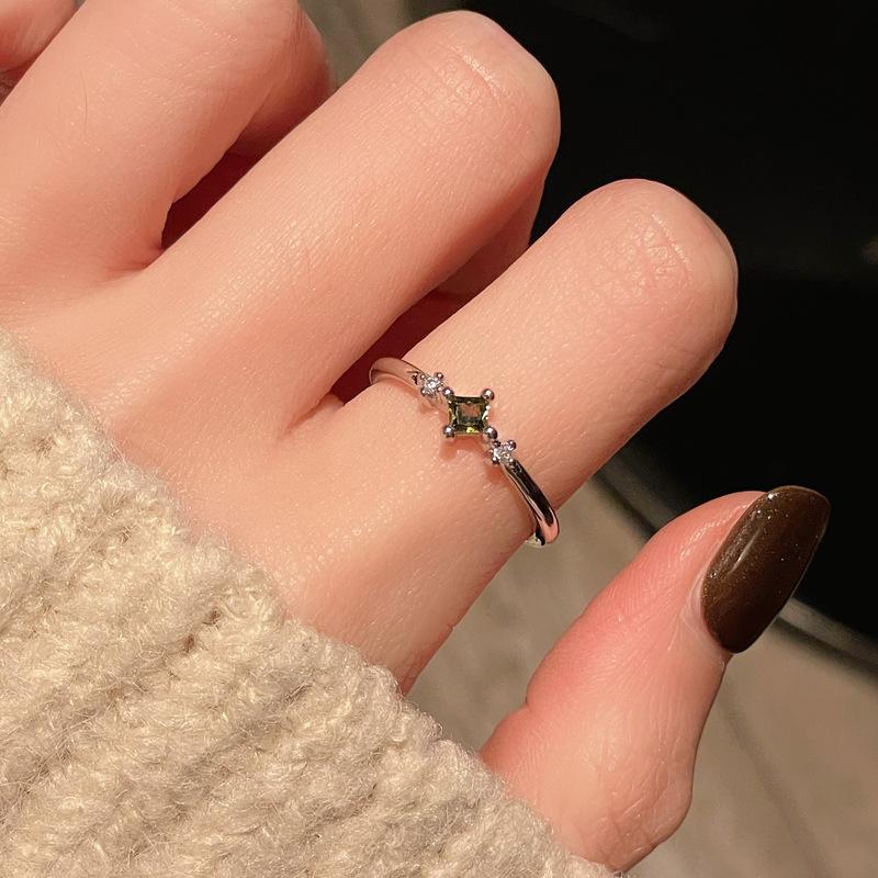 [Green Qi Ring Language] Bow Zir*****Live Green Open Ring Niche Design High-End Accessories Women