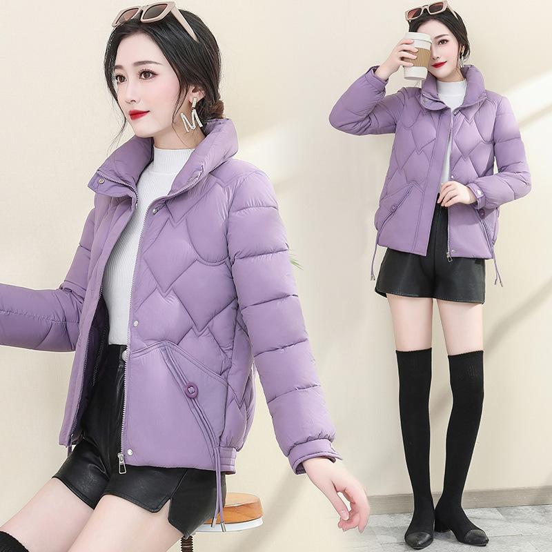 Пуховая хлопковая куртка для женщин. Зимняя одежда. Новая хлопковая куртка для маленьких мужчин. Модная легкая маленькая хлопковая куртка. Короткое и толстое пальто.