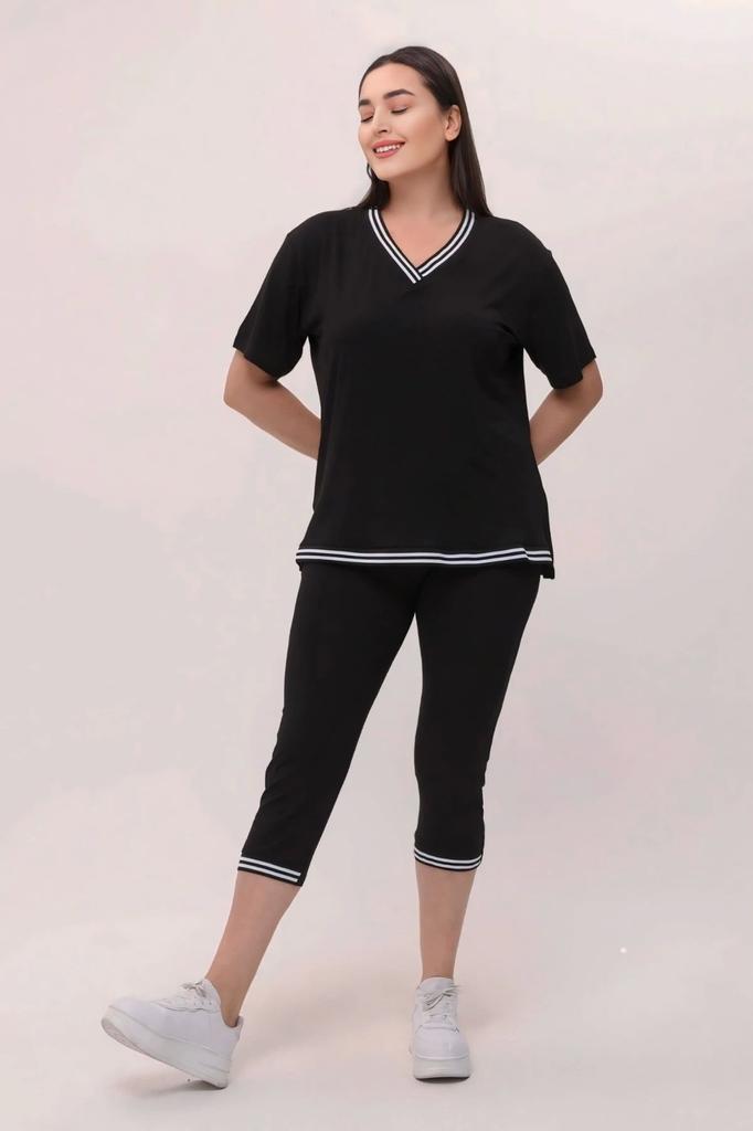 Женский стильный комплект большого размера под верхом в трикотажную полоску с подробным описанием