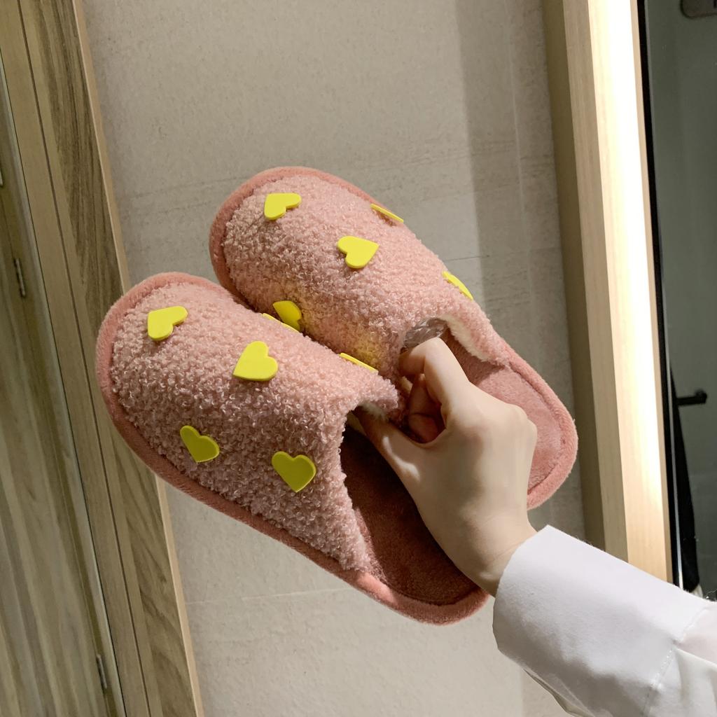 Женские зимние шерстяные хлопчатобумажные тапочки нового стиля, резиновые коричневые плюшевые тапочки свободного размера Baotou на плоском каблуке