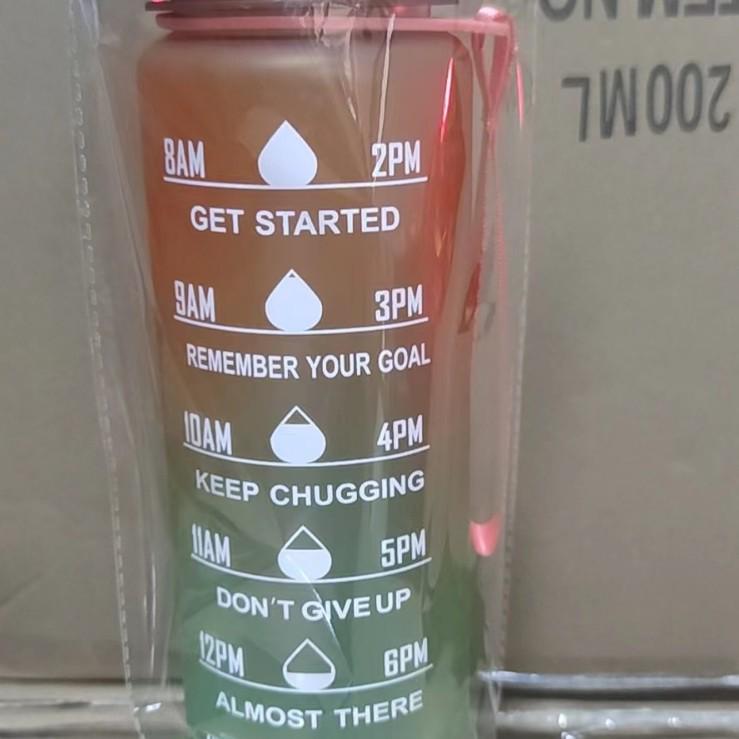 Градиентная 1000 мл всплывающая спортивная бутылка для воды из тритана со шкалой и соломинкой