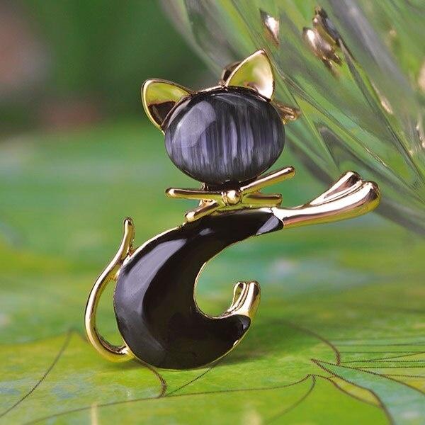 Cute Black Tie Cat Brooch Smooth Artificial Opals Corsage For Women Collar Hats White Enamel Brooches Pins Girls Gifts