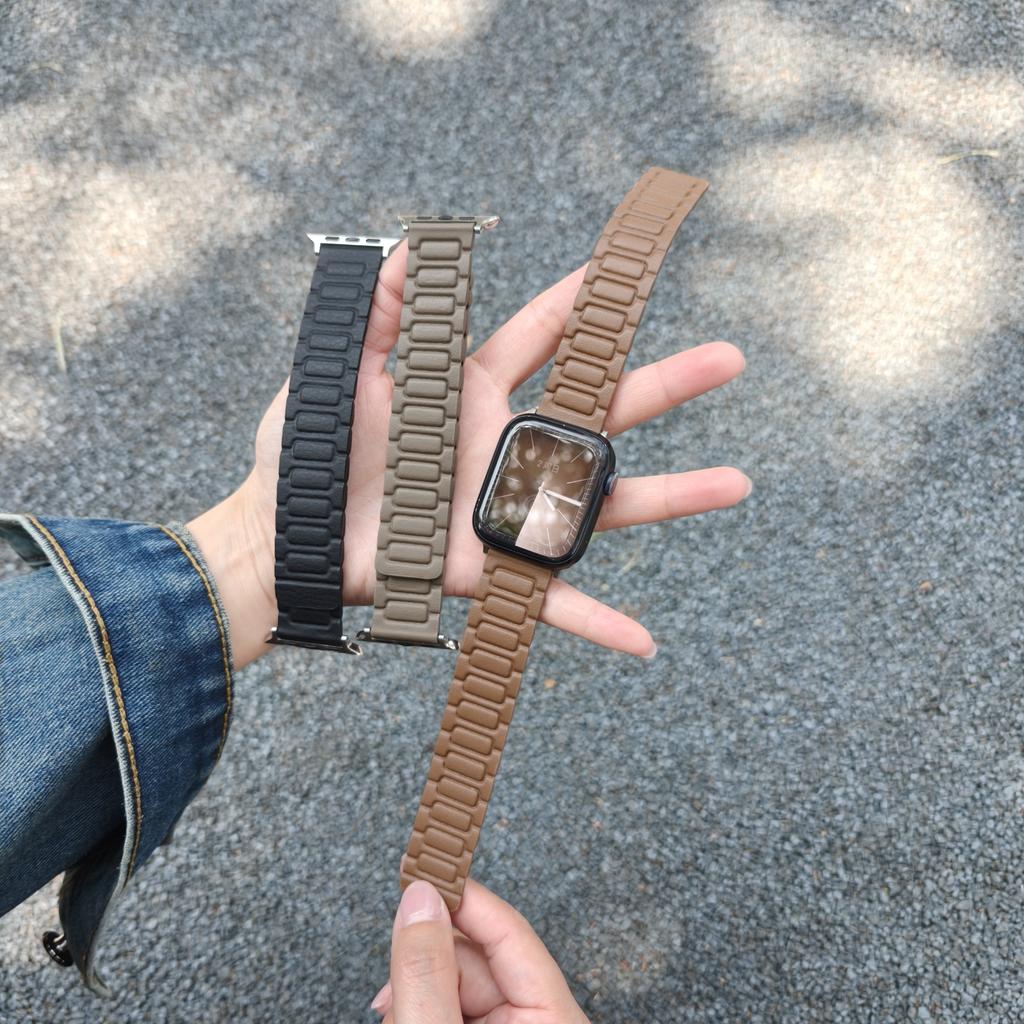 Ремешок для Apple Watch Series 10 9 8 7 SE 6 5 4 3 2 1 42мм 41мм 40мм 38мм магнитный кожаный ремешок с 3 бусинами