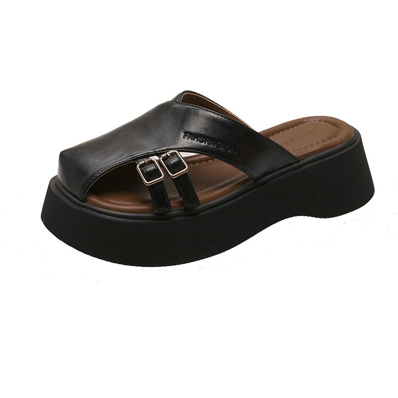 Женские летние тапочки с мягкой подошвой для улицы, 2025 новинка, повседневные универсальные пляжные туфли на плоской подошве, темпераментные шлепанцы с закрытым носком