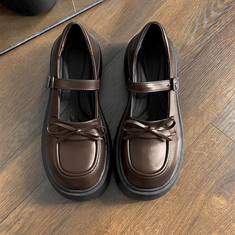 Черные туфли на платформе в британском стиле, женские, новые весенние туфли 2025 года, юбка, неглубокий вырез, туфли Мэри Джейн