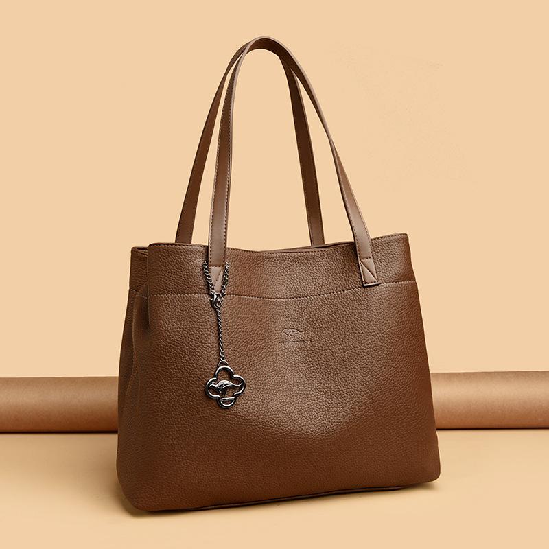 Сумка-тоут большой вместимости и простая сумочка