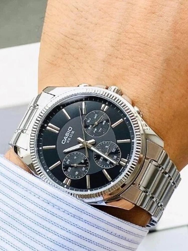 Casio Мужские кварцевые часы с тремя стрелками, браслет из нержавеющей стали, черный циферблат MTP-1375D-1A