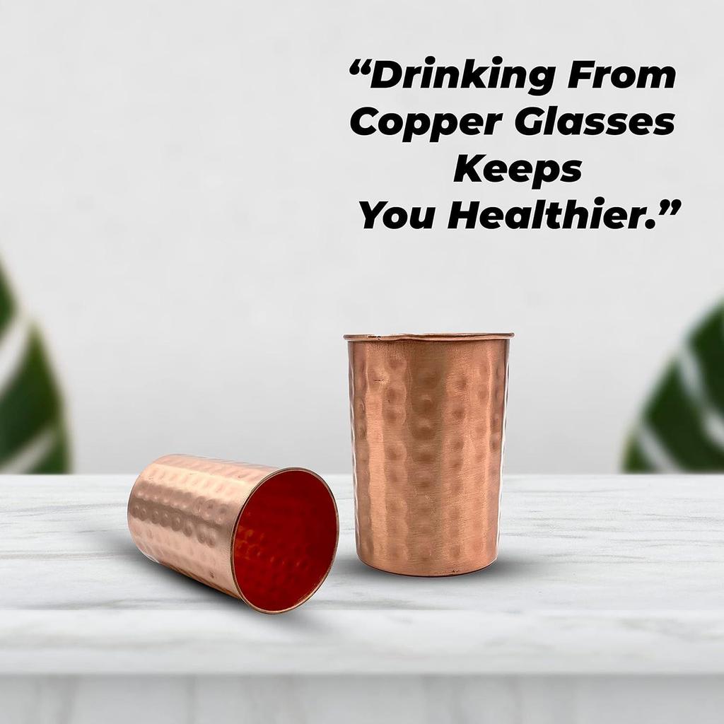 Набор из 2 стаканов ручной работы из кованой меди | Кружка для воды из чистой меди с крышками | 350 мл для аюрведической пользы для здоровья