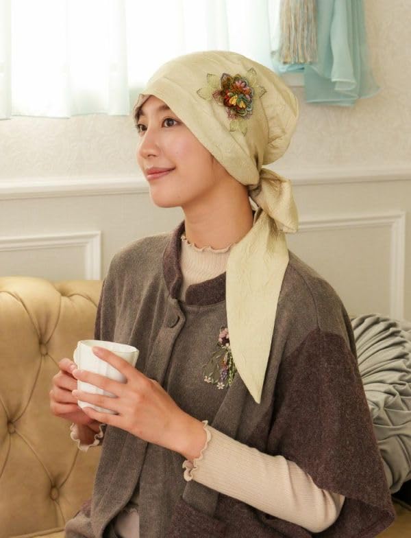 MY Medical Care Anticancer Magic LUXE Scarf Brooch Crinkle Material [KISS LIFE] Hat, Hat, Women's, Drug, Hat, Audrey, Shape, Included, (Beige)