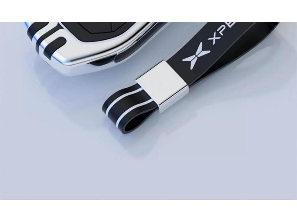 Premium Key Cover & Chain for Xiaopeng Models: P7, P7i, P5, G3, G3i, G6, G9 - Men's & Women's Edition