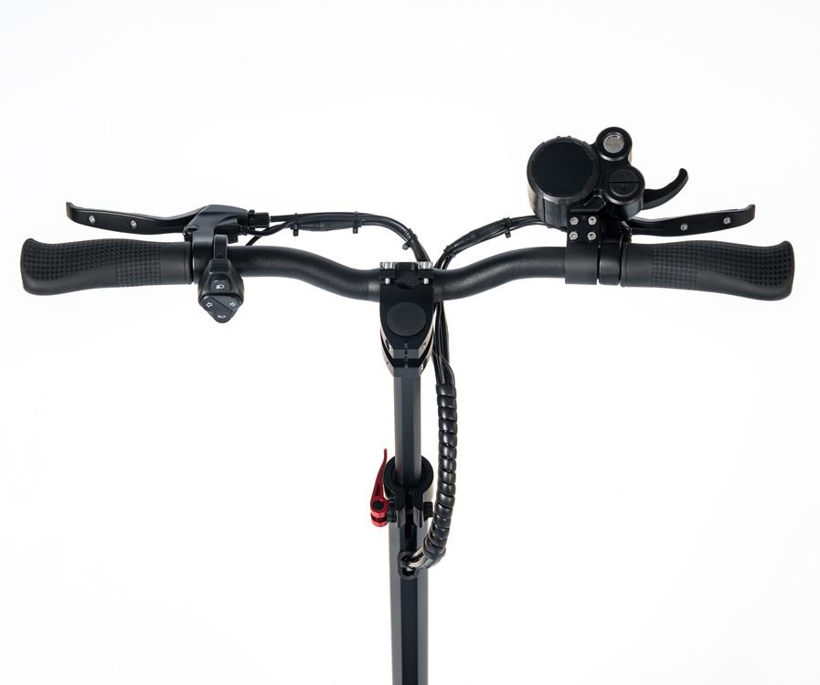 KuKirin M4 Max foldbar elektrisk scooter 800W, 48V 18,2Ah batteri, tophastighed 45 km/t, 10 tommer dæk, støddæmper for og bag