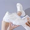 Модная весенне-летняя дышащая повседневная спортивная обувь женская на плоской подошве на толстой подошве INS трендовая 2025 новый стиль обувь с резиновым верхом из Китая