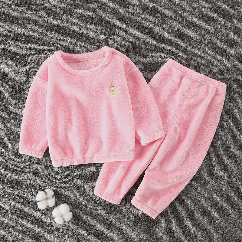Фланелевая пижама для детей ранней весны: Милый бархатный комплект из двух предметов для мальчиков и девочек