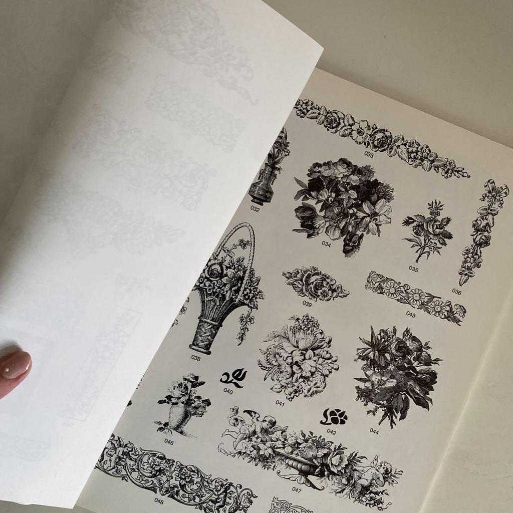 [Б/У] CD-ROM «Старомодные цветочные дизайны»