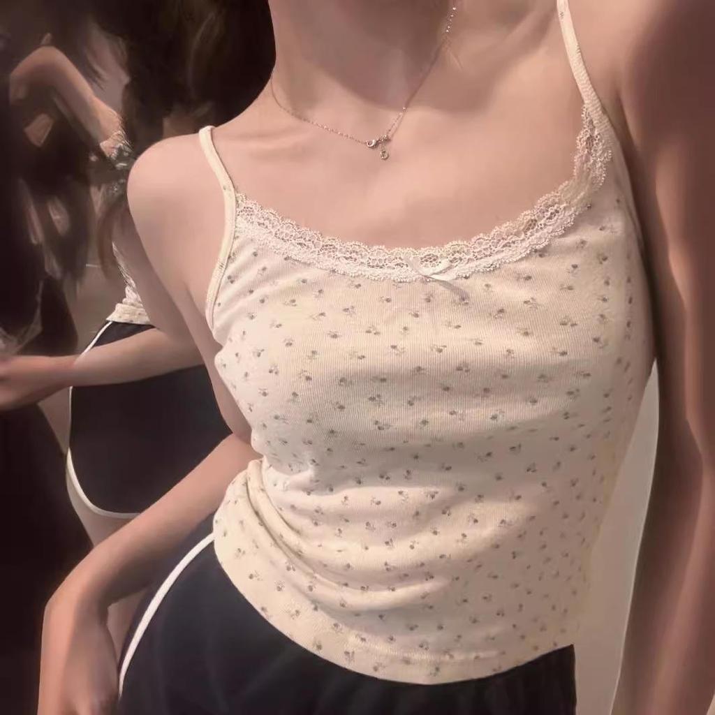 Women's Slim-Fit Floral U-Neck Cropped Top, Short-Sleeve Summer 2025 Design