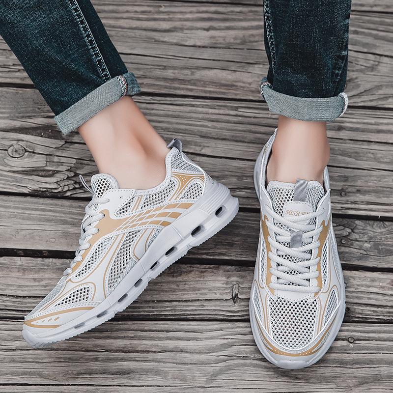 Summer Large Size Mesh Men's Shoes Hollow Breathable Fashion Sports Shoes Lightweight Cushioning EVA Bottom Hiking Wading Shoes Men