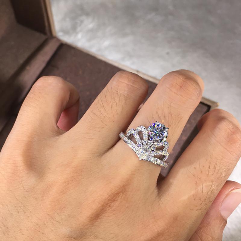 Luxury New Crown Princess Rings Fashion Rings for Women