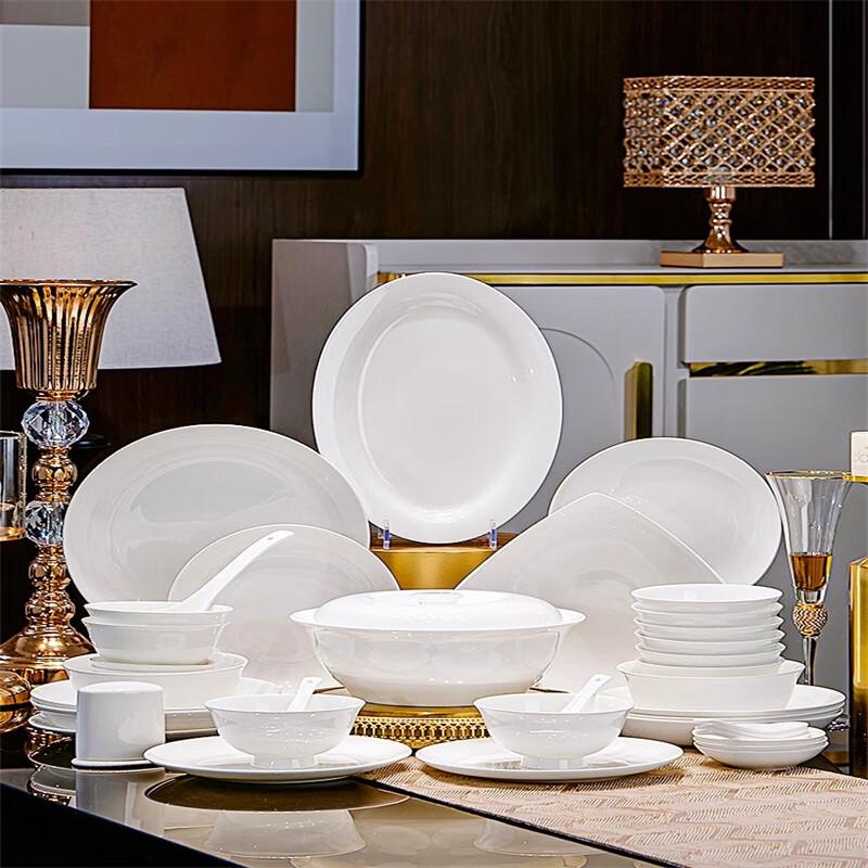 Simple White Ceramic Dinnerware Set